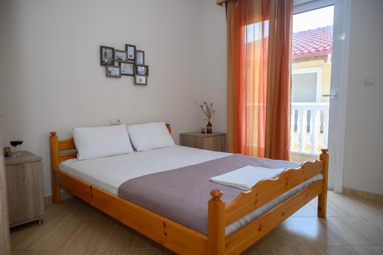 Anastasios Room'S Olympiakí Aktí Екстериор снимка